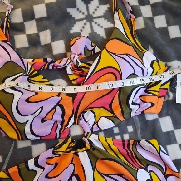 Bar lll  Macy's 70's Vibe Check Ring Monokini Swimsuit Swimwear Size XL - Picture 4 of 12